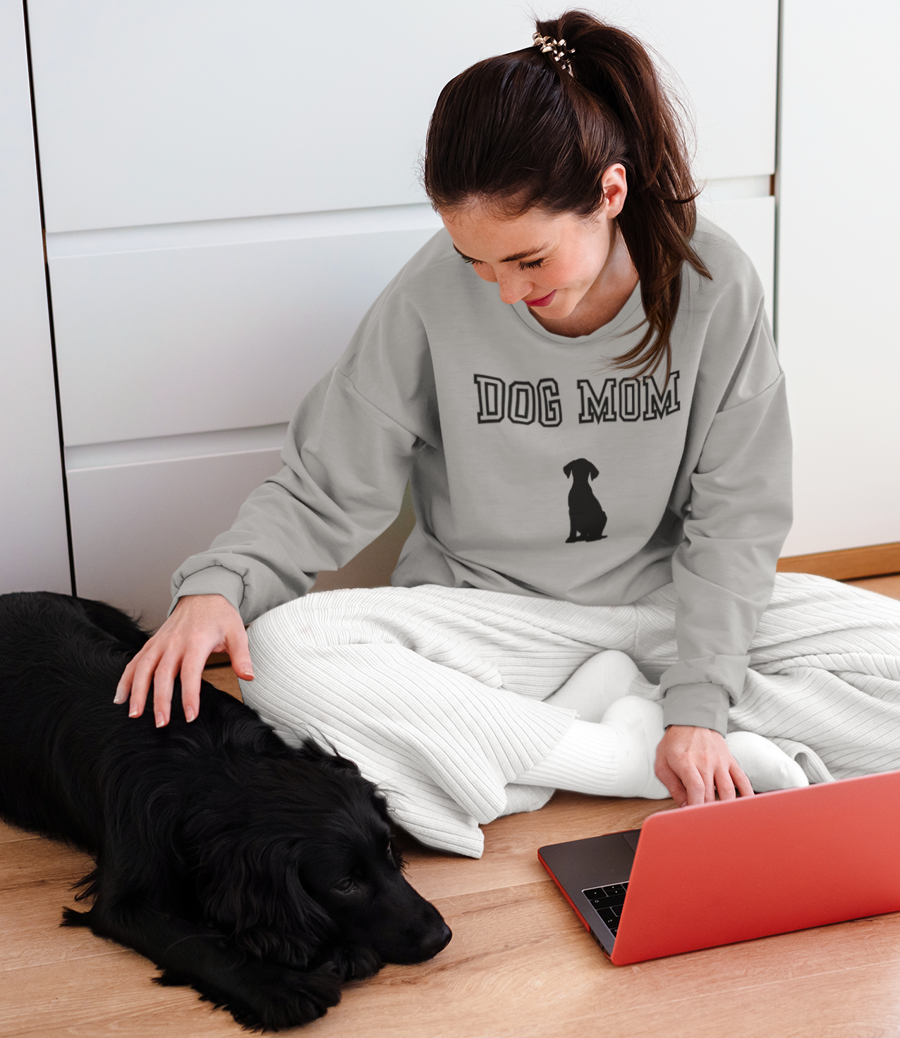 "Dog Mom" Gray Sweatshirt